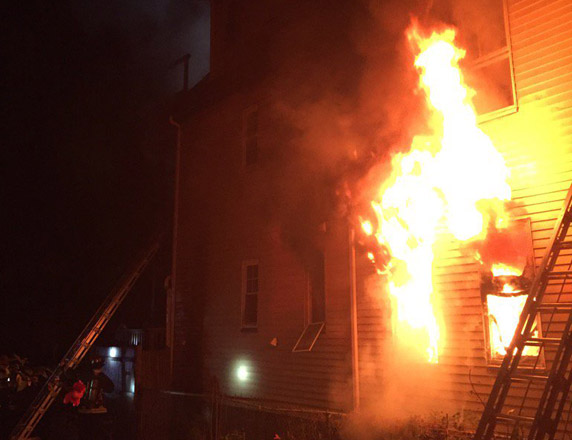 Fire at 9 Greenwood Ave. in Hyde Park