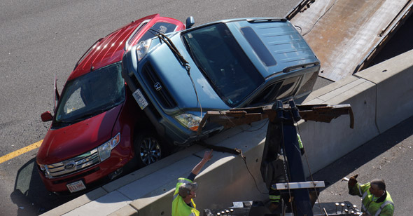 Minivan and SUV smashed up on Rte. 128