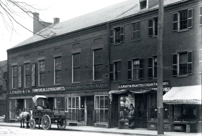 Old block in old Boston