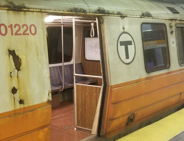 Old Orange Line train