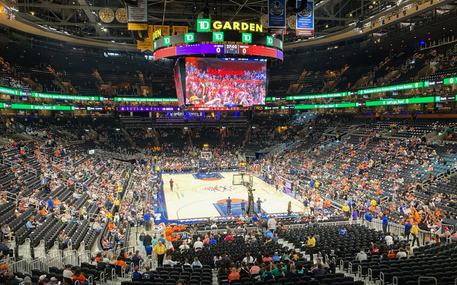 Women's basketball at the Garden