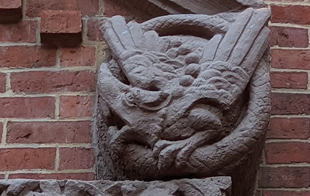 Gargoyle on Wellington Street building