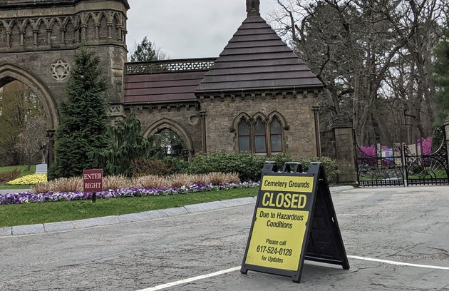 Forest Hills Cemetery Shut To The General Public Universal Hub   Fhclosed 