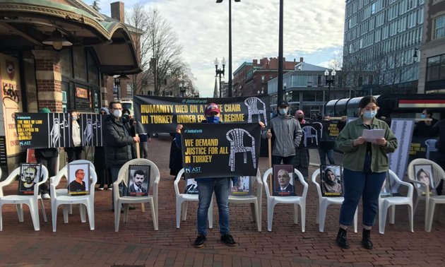 Protest in Harvard Square