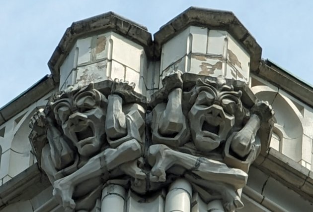 Screaming gargoyles in Downtown Crossing