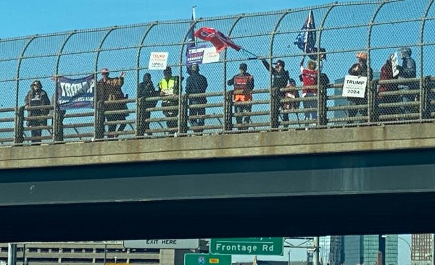 Trumpies on an overpass