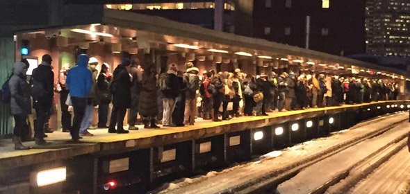 Charles/MGH Red Line station