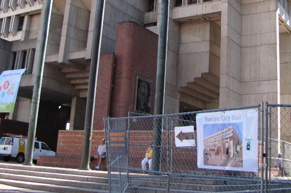 City Hall sign pointing to City Hall