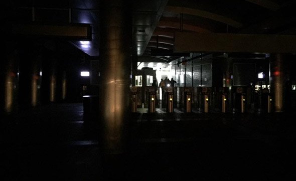 Darkened Maverick station on the MBTA's Blue Line