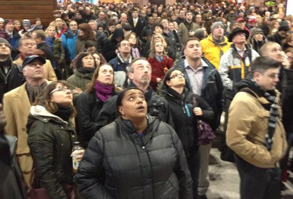 South Staton commuters waiting for trains