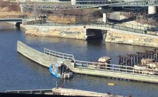 Dive boat in Charles River