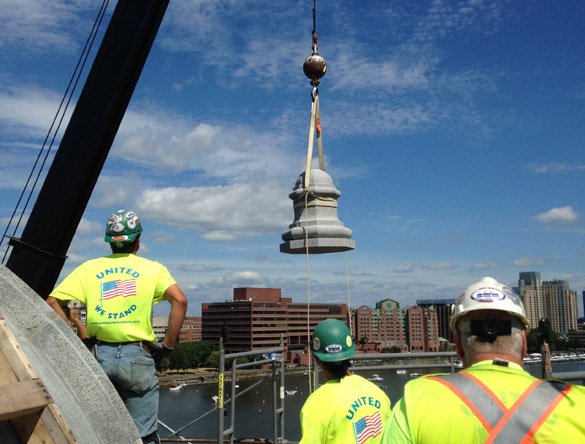 Last Longfellow Bridge tower back in place