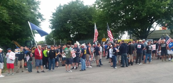 National Grid workers protest lockout in Dorchester