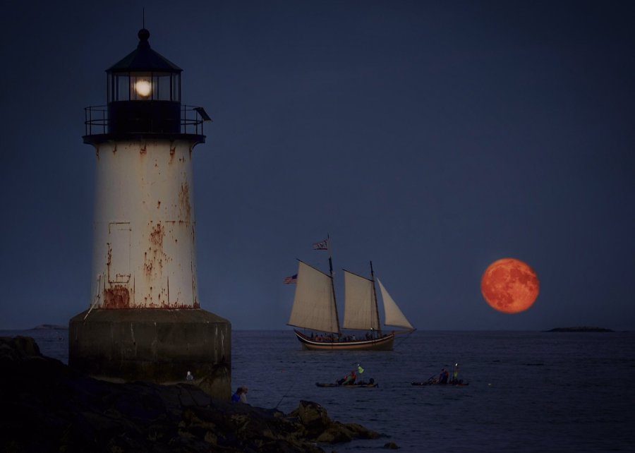 Waxing gibbous moon over sea from Salem