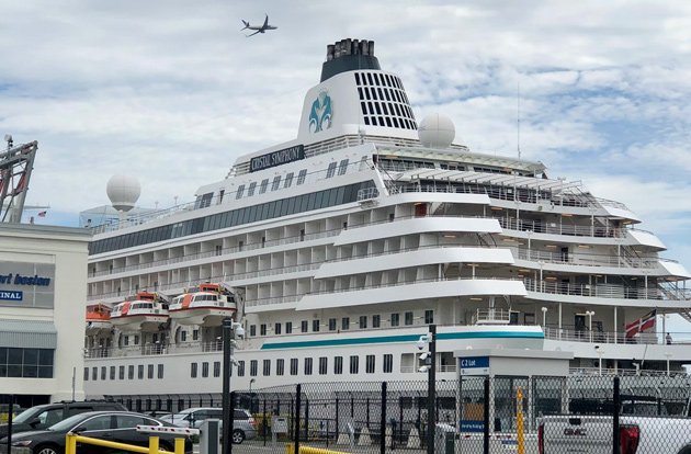 Big ship at Black Falcon Pier