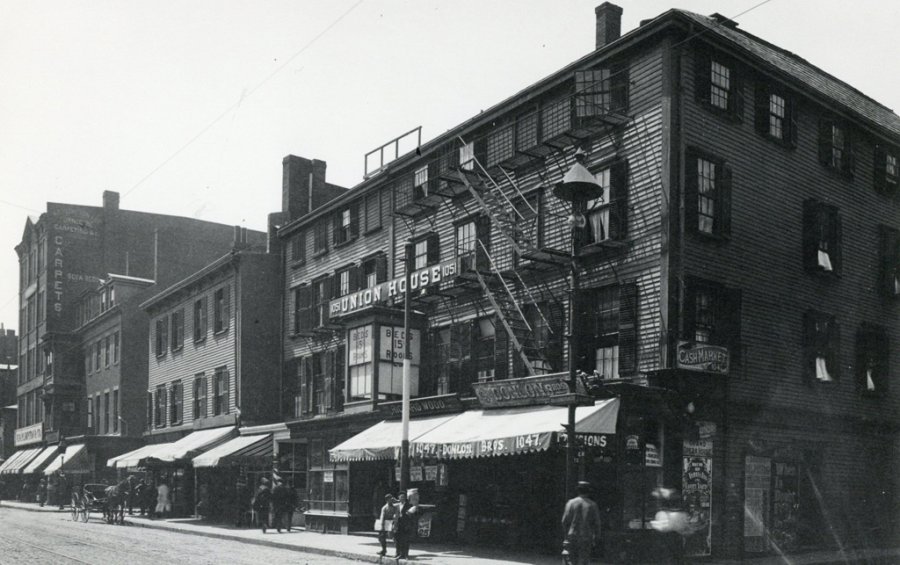 Union House and other buildings in old Boston