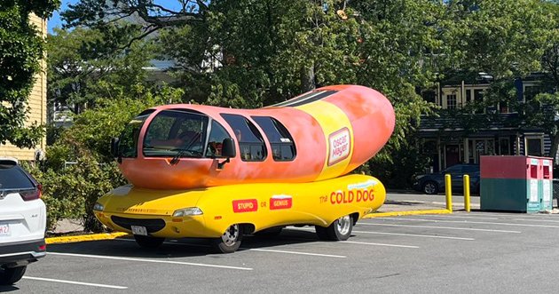 Oscar Meyer Wienermobile in Cambridge