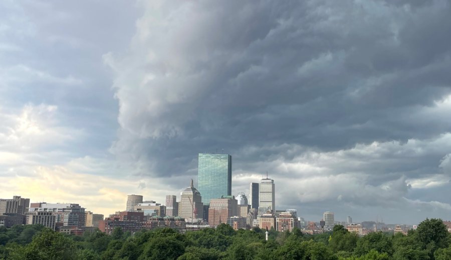 Fierce clouds moving over Boston