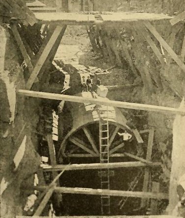 Stony Brook tunnel being dug through solid rock