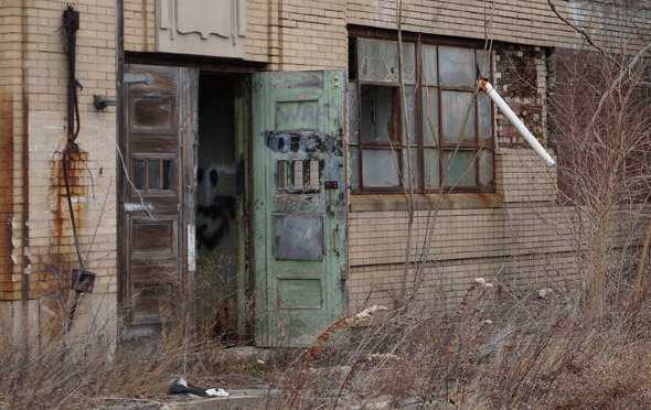 Rear of 25 FID Kennedway Ave.