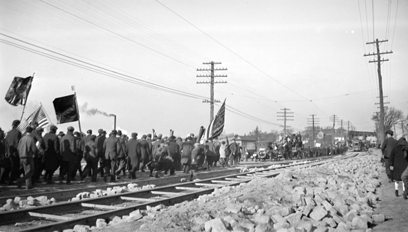 Fore River worker celebrating Armistice