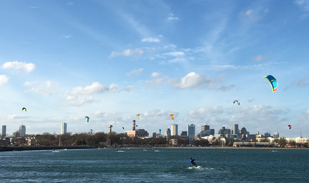 Kite surfers in Pleasant Bay